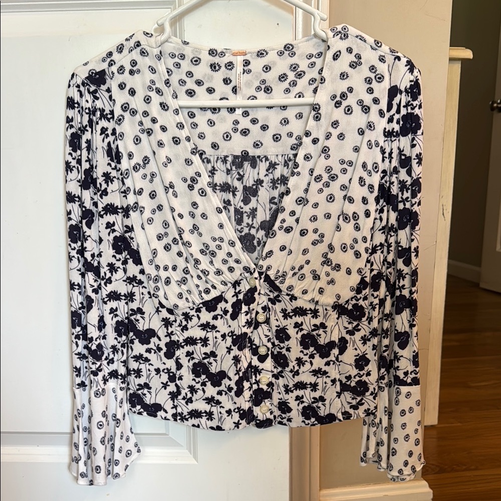 Floral Black and White Women's Top